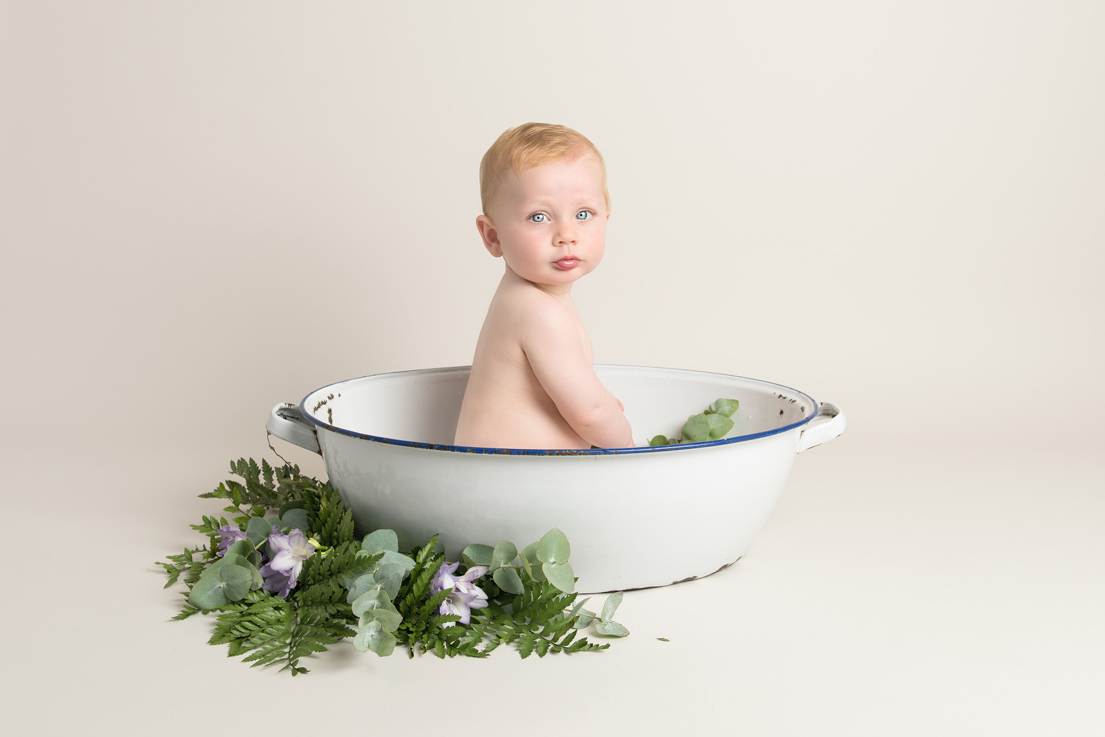 Milk bath best sale shoot baby